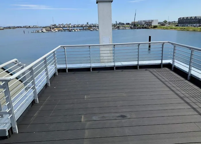Marina Villa